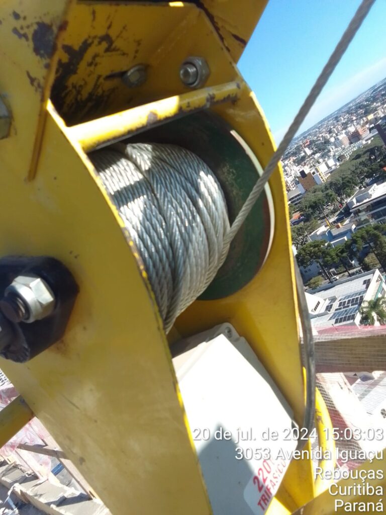 WhatsApp Image 2024-11-06 at 19.09.54 (1)